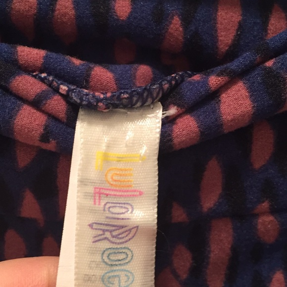 LulaRoe one size leggings - Picture 3 of 3